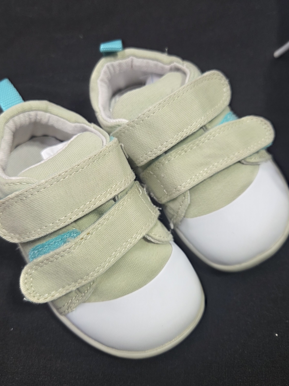 Ten Little First Walkers Sage Green Velcro Sneakers Baby Toddler Size US 5